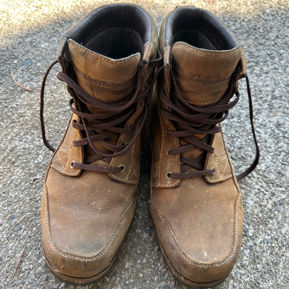 Men’s Chukka Boots (Cabela’s) size 12